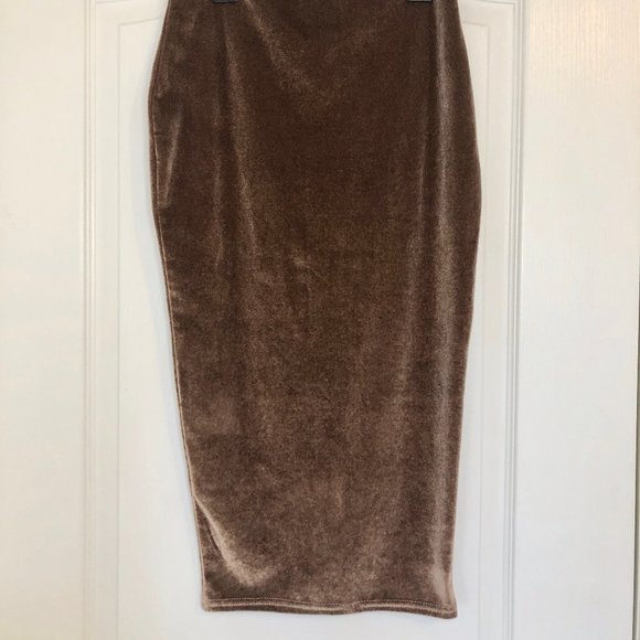 Velour Midi Skirt - Picture 4 of 4
